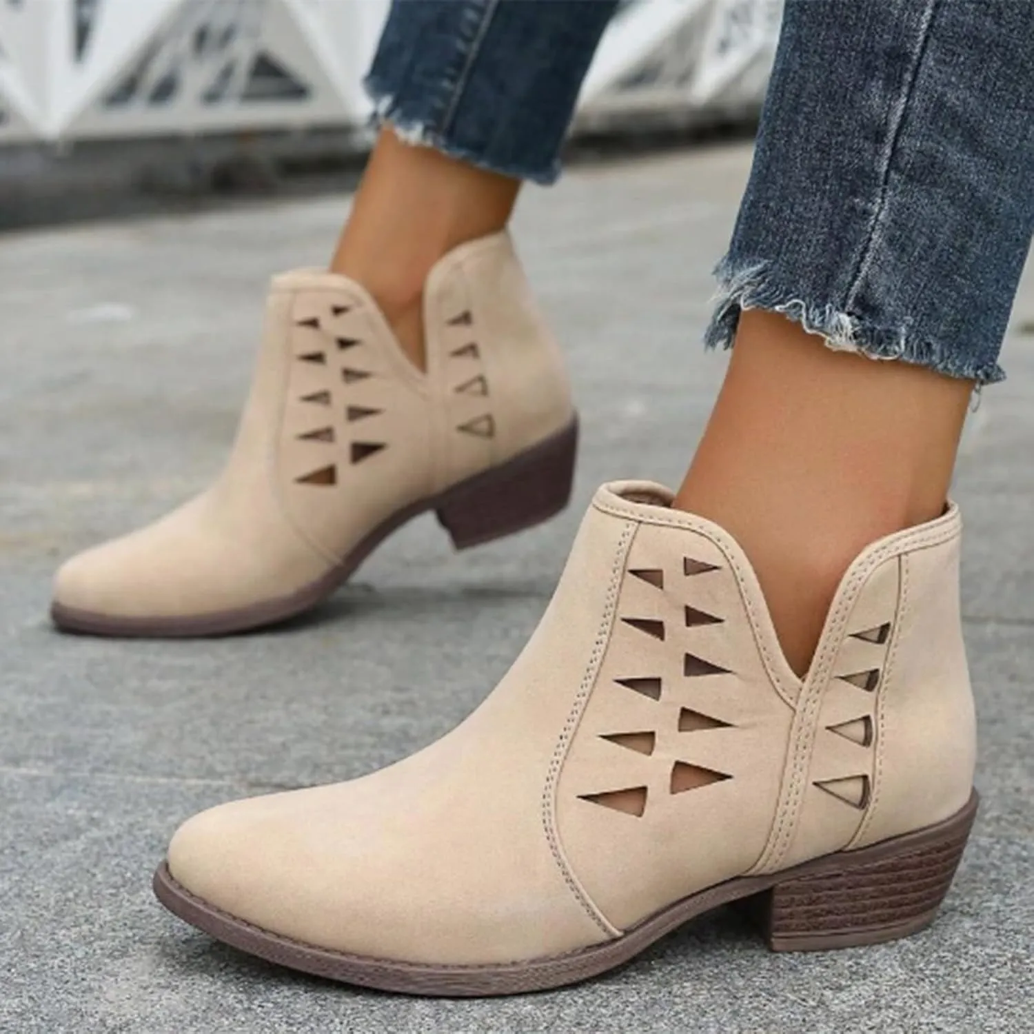 Ankle Boots for Women Low Heel Chunky Heel Boots Casual Fashion Pointed Toe Chunky Heels V Cut Comfy Boots for Women