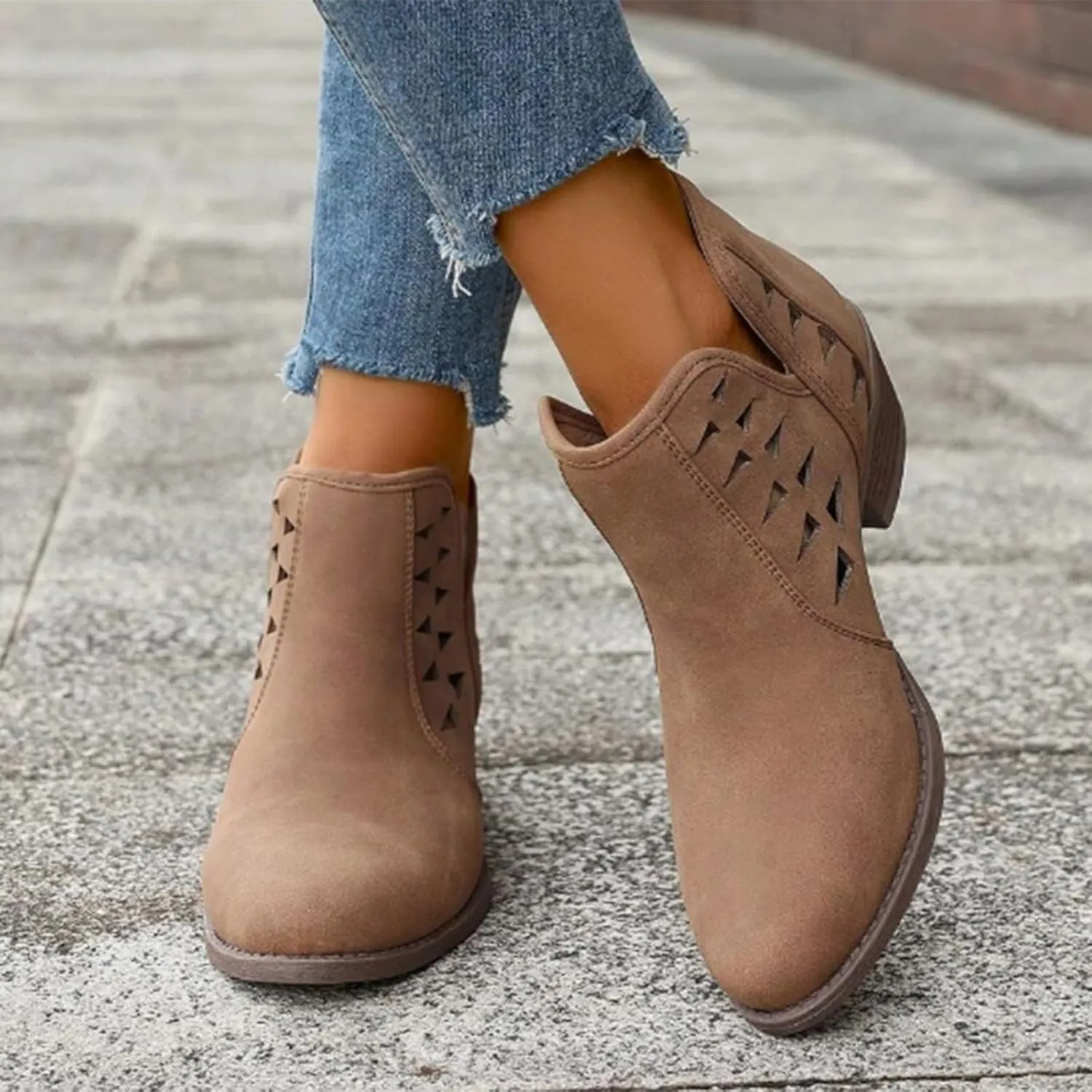 Ankle Boots for Women Low Heel Chunky Heel Boots Casual Fashion Pointed Toe Chunky Heels V Cut Comfy Boots for Women