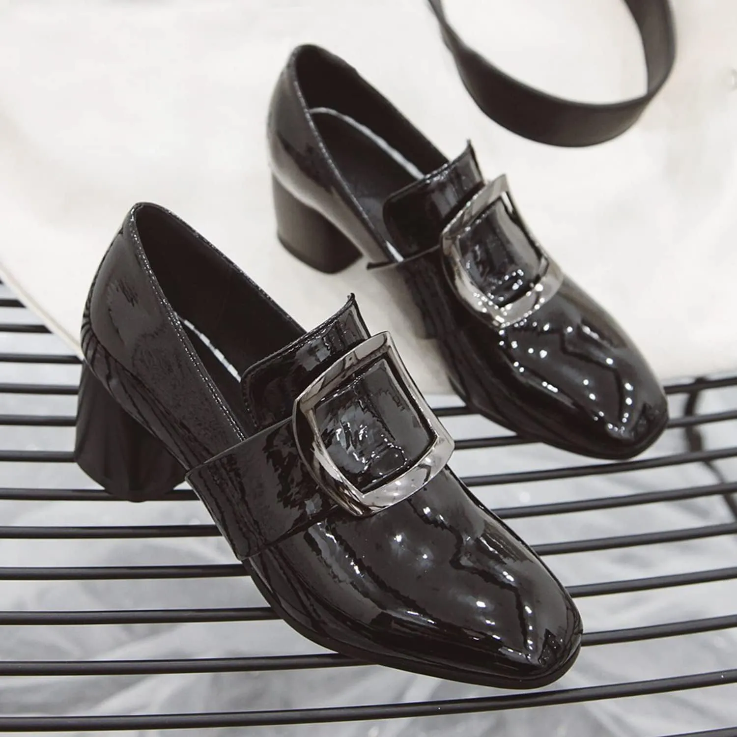 LEHOOR Women Buckle Loafers Pumps Mid Chunky Heel Round Closed Toe Oxford Loafer Pumps Patent 2 Inch Block Heel Dress Shoes Comfort Slip On Penny Loafer Heels Office Party Party 4-11 M US