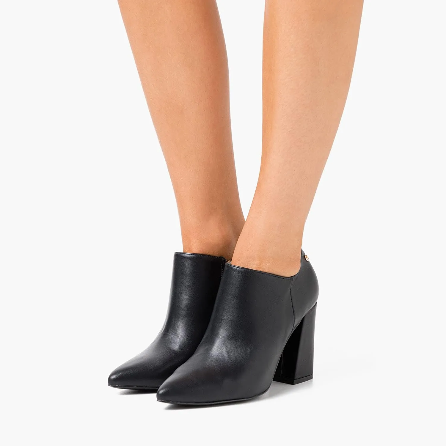 MOOMMO Women Chunky Block Heel Chelsea Ankle Boots Low Cut Zipper Pointed Closed Toe 3.5 Inch Short Booties Matte Leather Comfort Fall Winter Boot Formal Classic Office School Teacher Shoes 4-13 M US