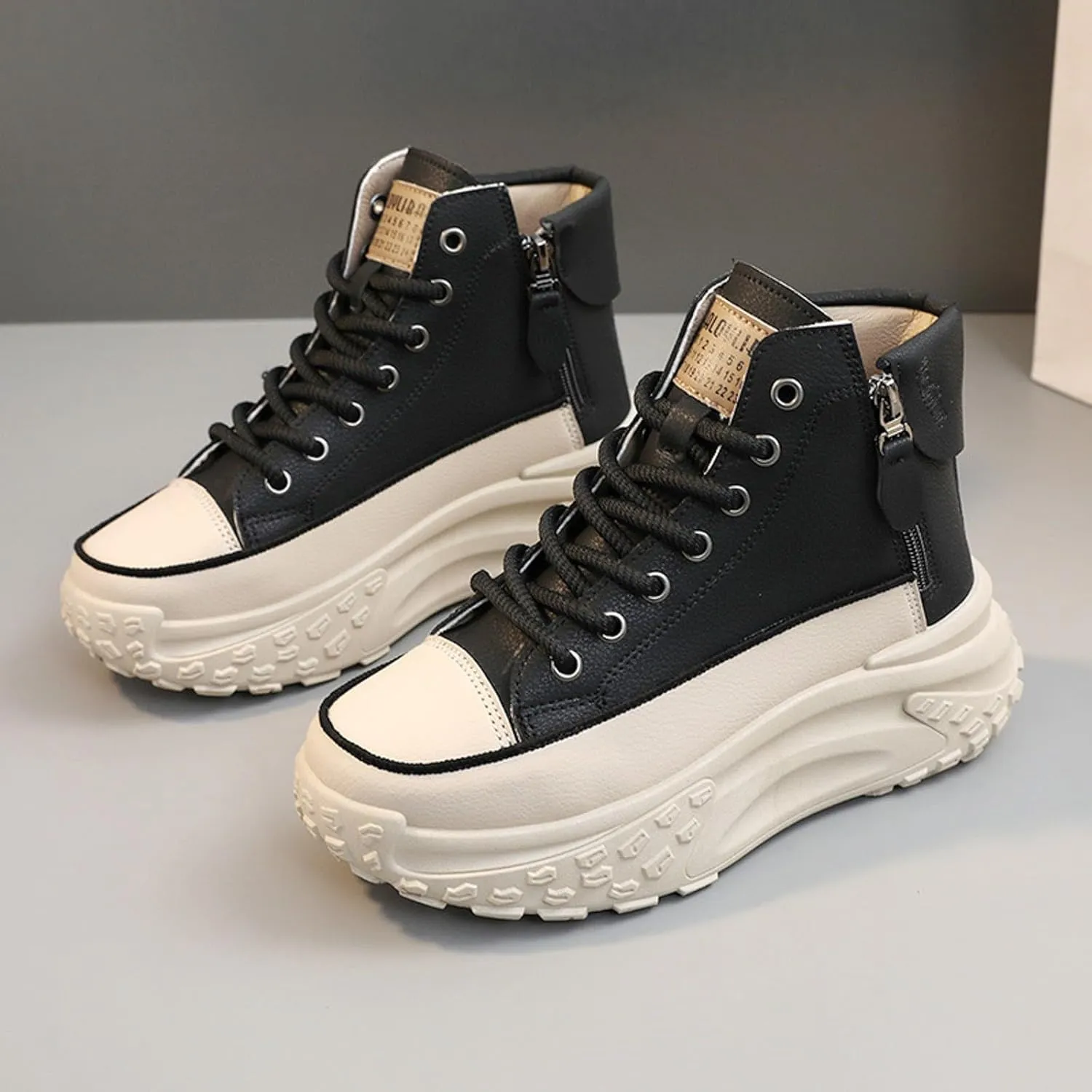 Women's Fashion Sneakers Winter Canvas Platform Sneakers Casual Tennis Shoes Walking Running Shoes Lace Up High Top Sneakers