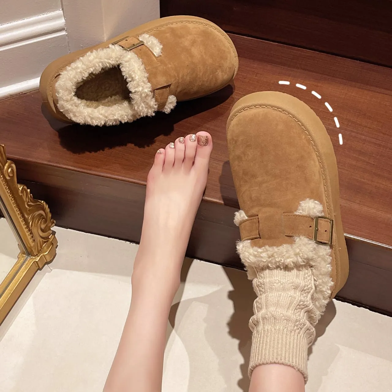 Women's Platform Snow Boots Buckle Warm Fuzzy Ankle Booties Slip on Comfy Fur Lined Winter Shoes Fashion for Indoor Outdoor