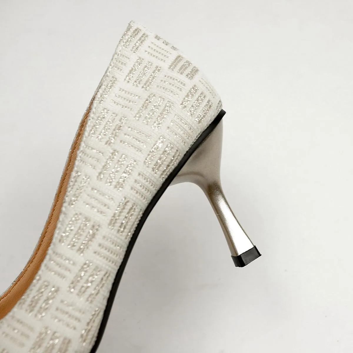 Women's Pointed Toe Pumps, Textured White Pattern, Kitten Heel, Classic Office Dress Shoes