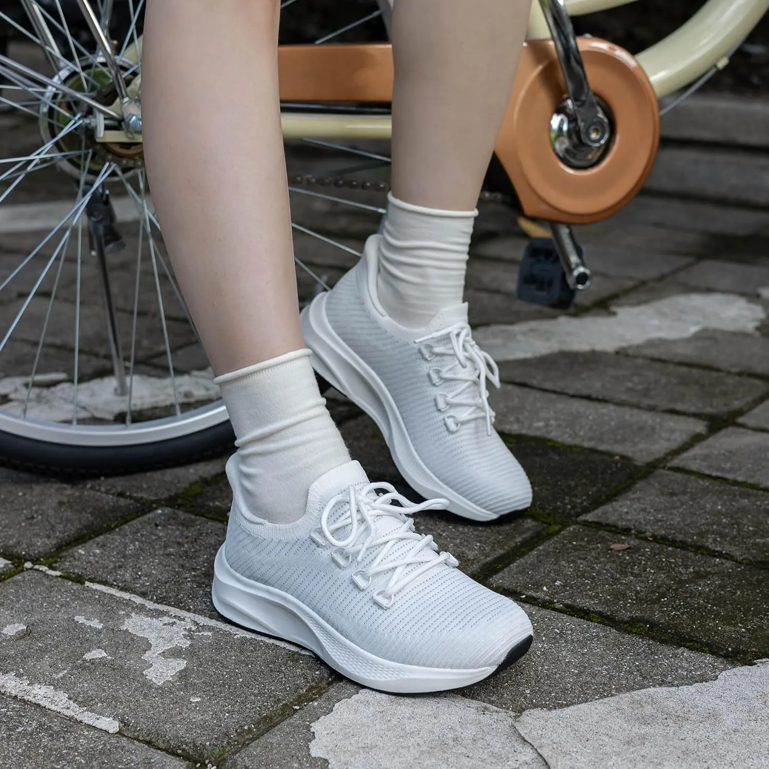Womens Walking Shoes Arch Support Slip on Wide Platform Sneakers Comfortable Running Shoes for Gym Daily Leisure