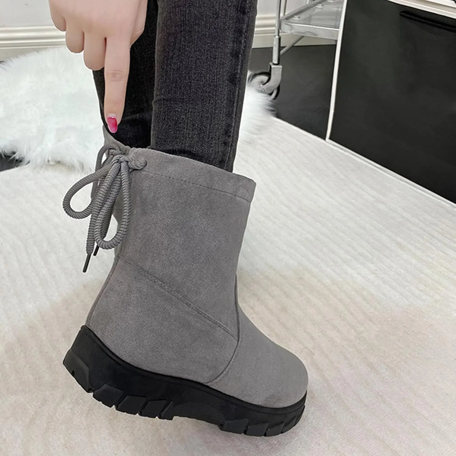 Womens Winter Snow Boots Cute Round Toe Warm Fur Lined Snow Booties Zip Up Waterproof Flock Comfy Winter Booties